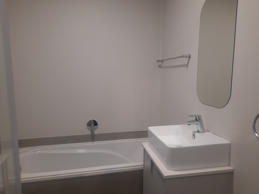 To Let 2 Bedroom Property for Rent in Langeberg Heights Western Cape